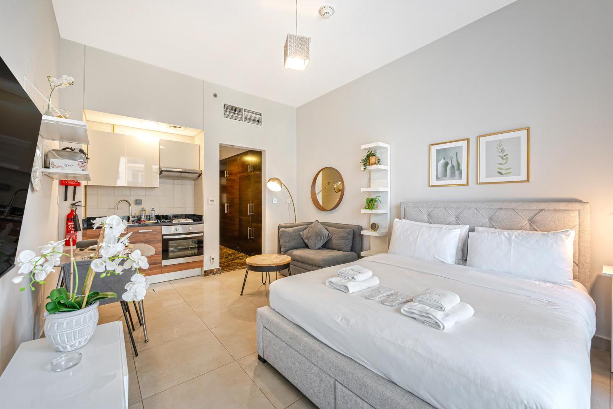 Apartment Walk To Jbr I Marina I Wi-fi
